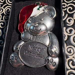 Silver tone Christmas Bear Brooch